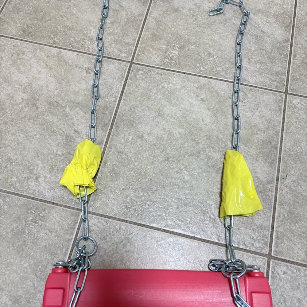 Pink tree Swing - Picture 3 of 3